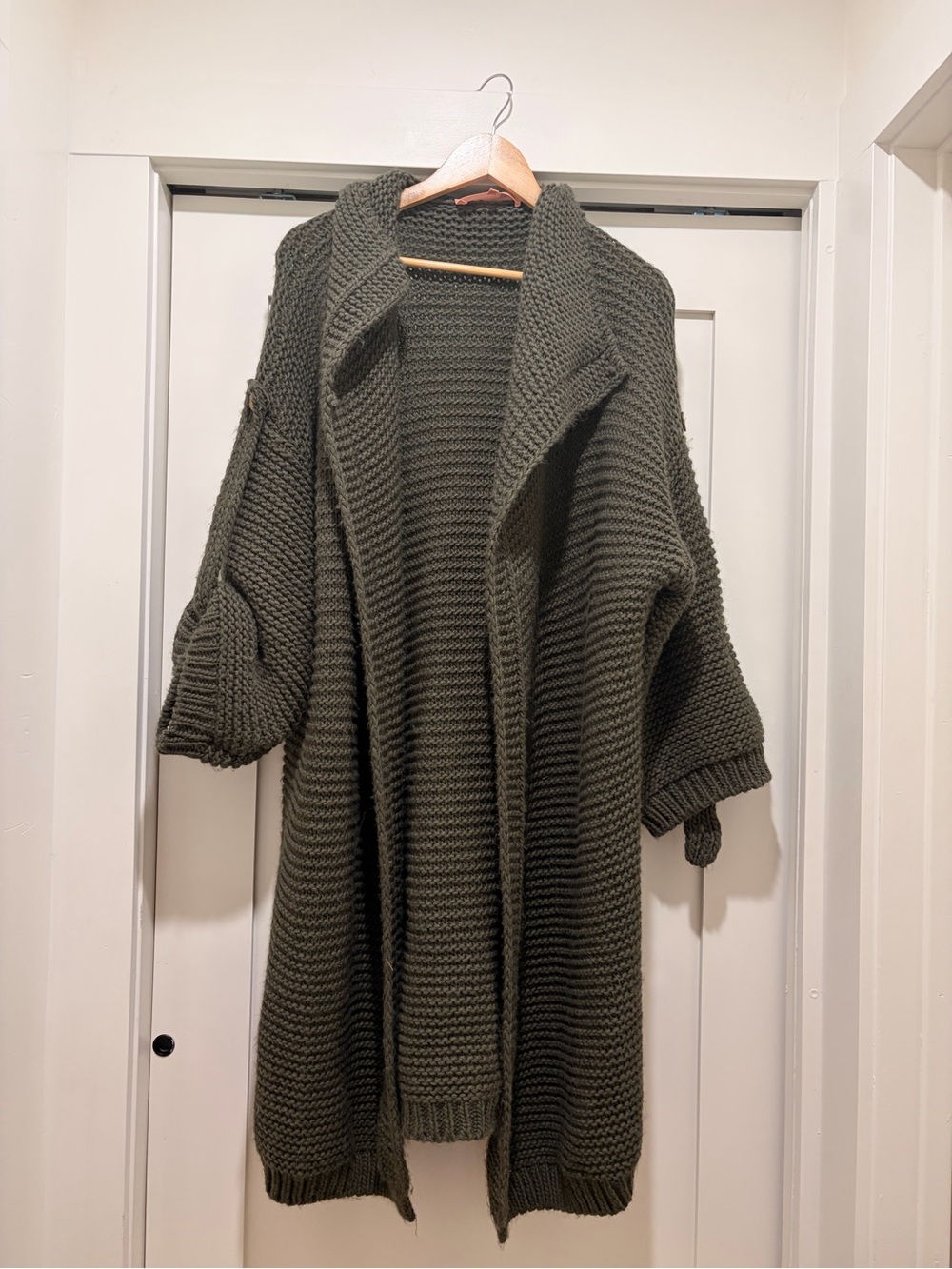 Italian Wool Knit Green Open-Front Cardigan Sweater - Picture 2 of 5